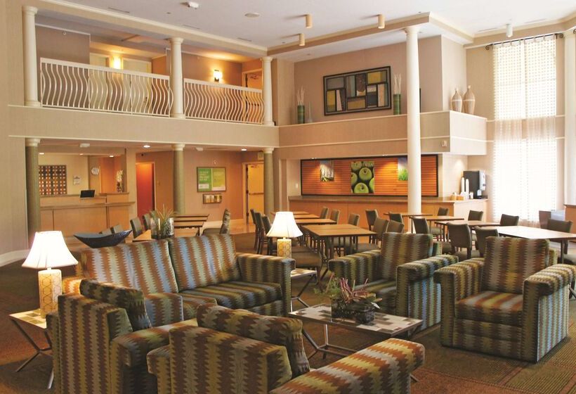 فندق La Quinta Inn & Suites By Wyndham Houston Bush Iah South