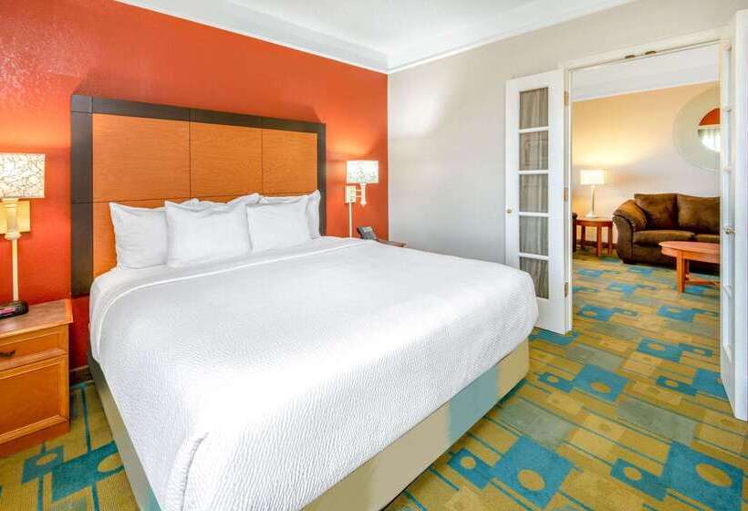 Otel La Quinta By Wyndham Sherman