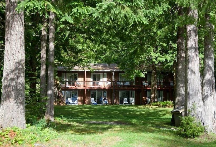 酒店 Lake Crescent Lodge