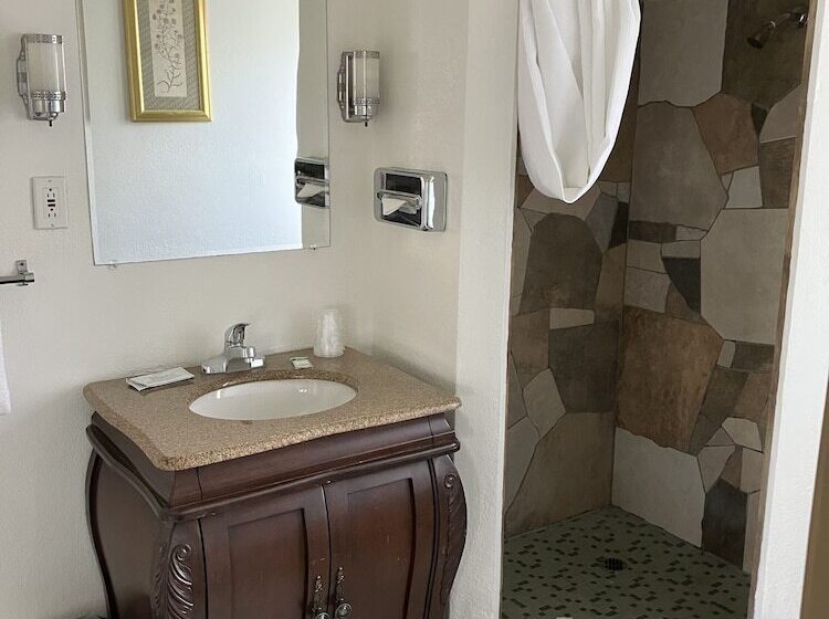 Szálloda Lighthouse Inn