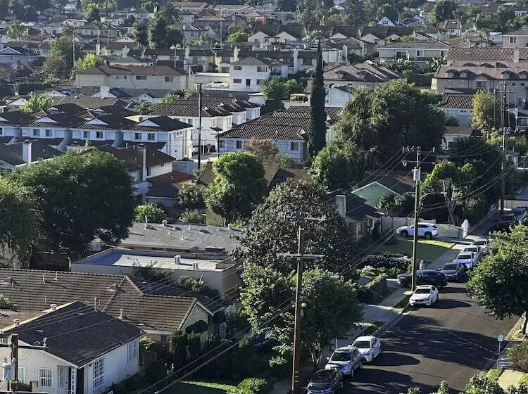 Lincoln Hotel Monterey Park Los Angeles