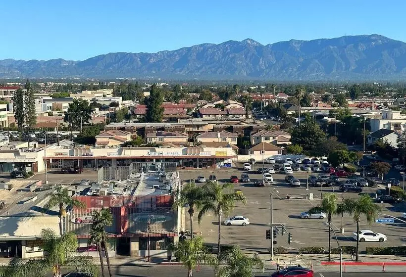 Lincoln Hotel Monterey Park Los Angeles