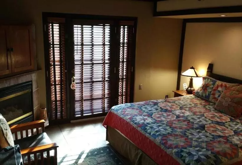 هتل Lodge At Sedona