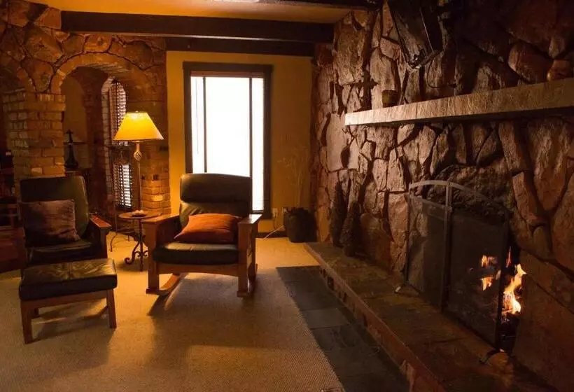 هتل Lodge At Sedona