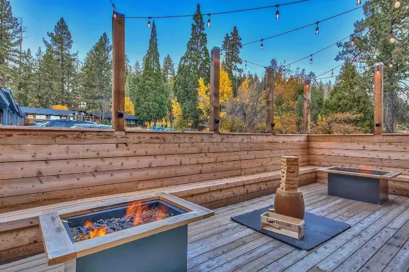 فندق على الطريق Basecamp Tahoe City