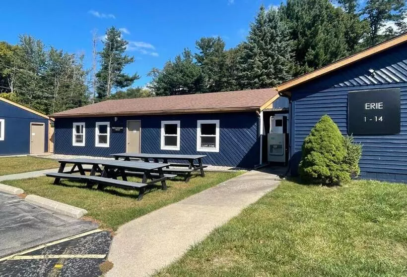 모텔 Lake Bluff Inn And Suites