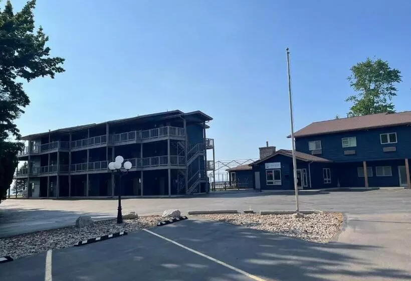 모텔 Lake Bluff Inn And Suites