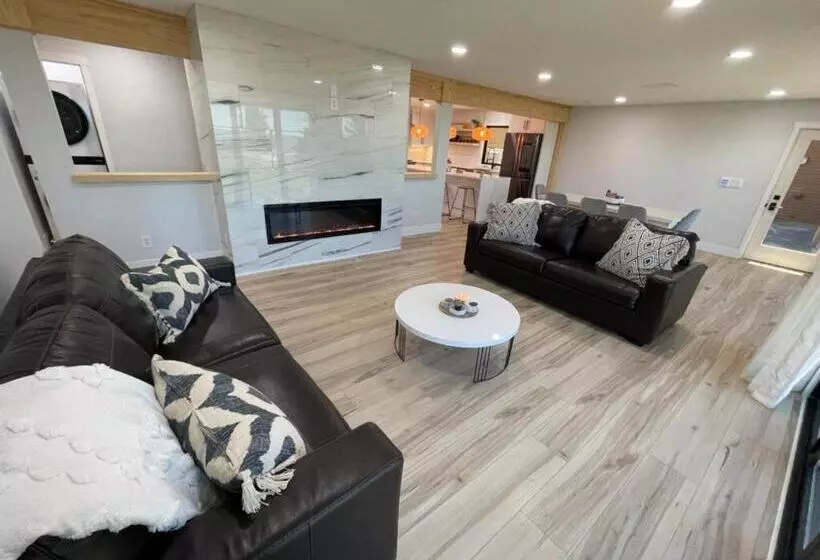 모텔 Lake Bluff Inn And Suites