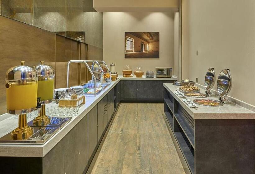 هتل City Centro By Marriott San Luis Potosi