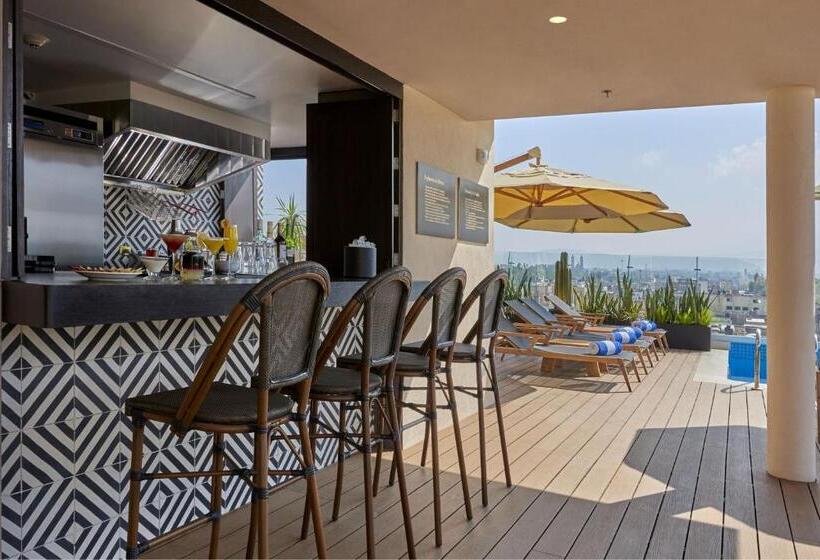 هتل City Centro By Marriott San Luis Potosi