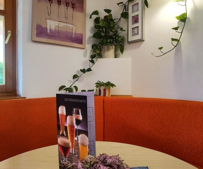 فندق Landhaus Zell Am See