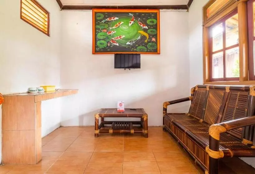 Hotelli Oyo 2278 Cikidang Hunting Resort