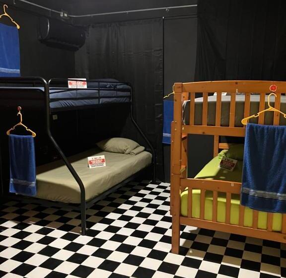 پانسیون Junzi