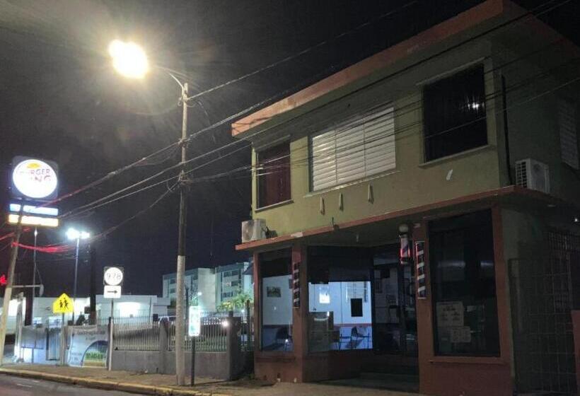 پانسیون Junzi