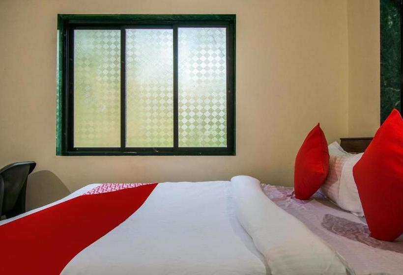 Hotel Oyo 62729 Dg Resort