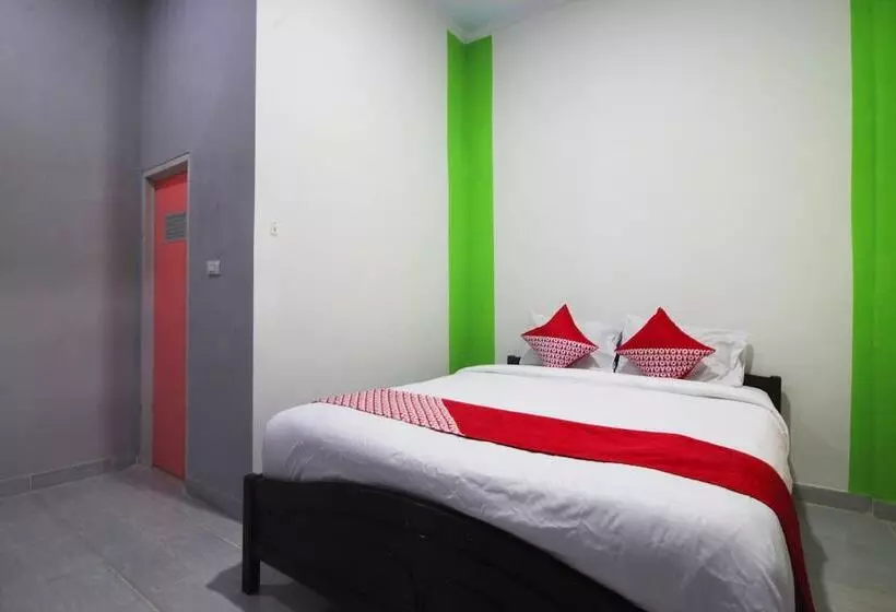 ホテル Reddoorz Syariah Near Rs Advent Bandar Lampung
