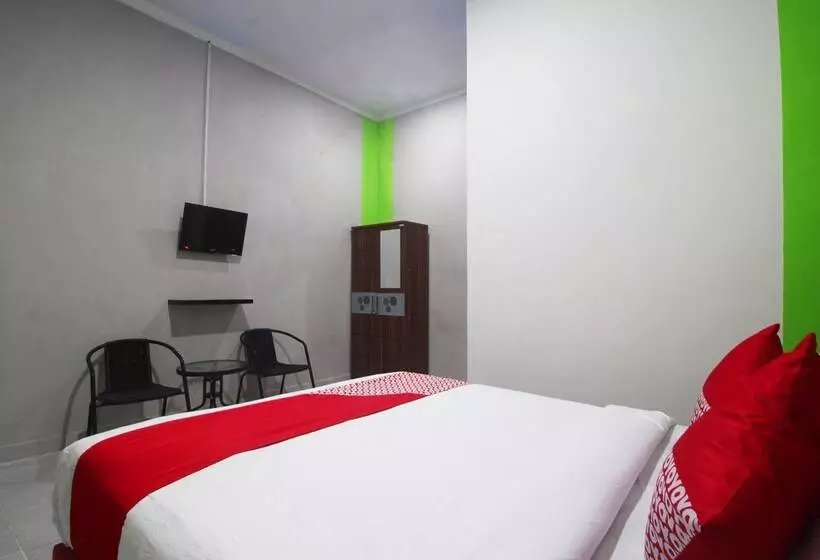 ホテル Reddoorz Syariah Near Rs Advent Bandar Lampung