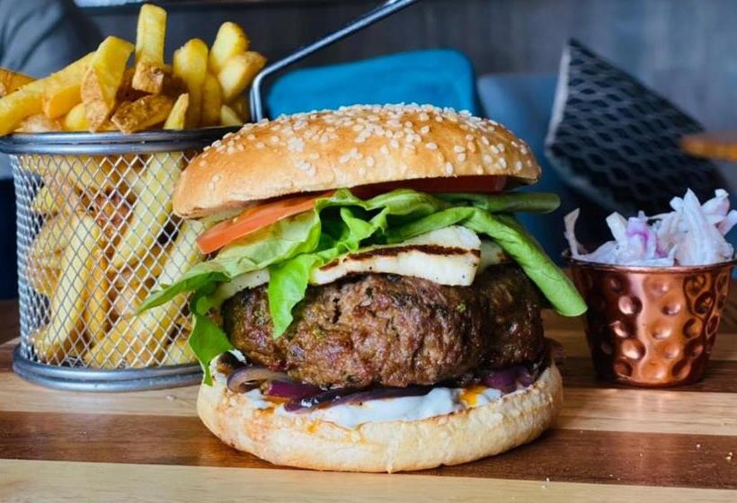 酒店 The Station Restaurant & Bar