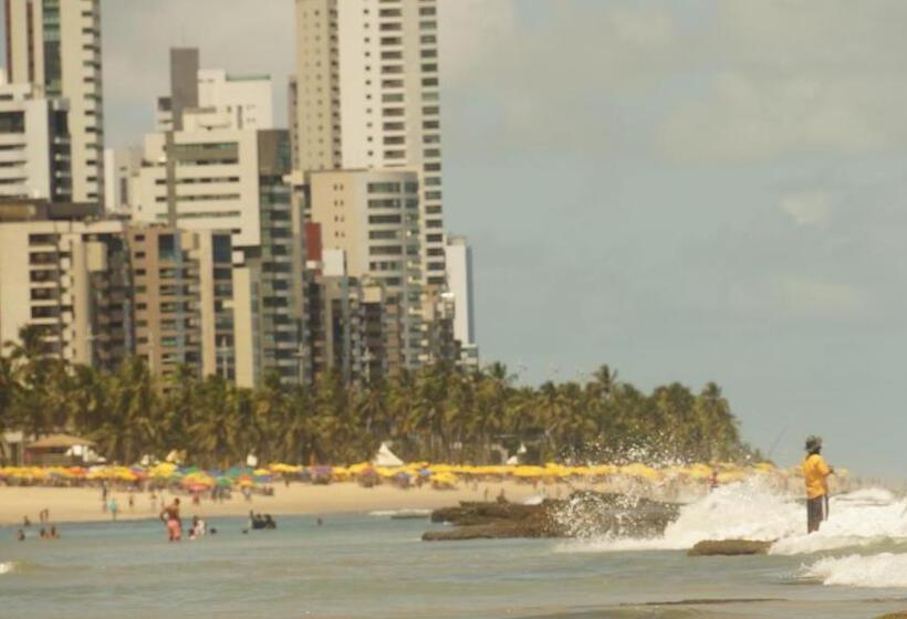 پانسیون The Place Hostel