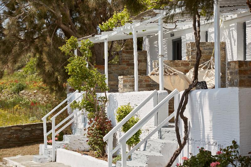 Agnanti Andros Apartments