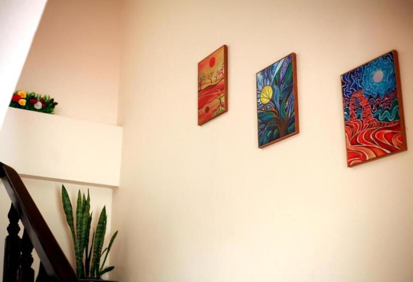 Pensjonat Misty Hostel Sapa