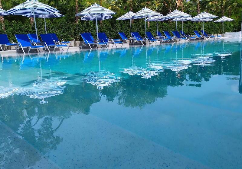 Seabed Grand Hotel Phuket Sha Extra Plus