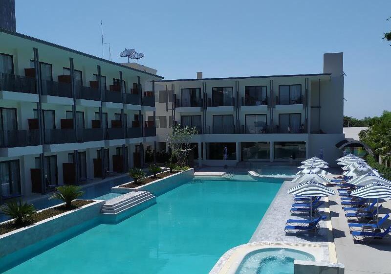 Seabed Grand Hotel Phuket Sha Extra Plus