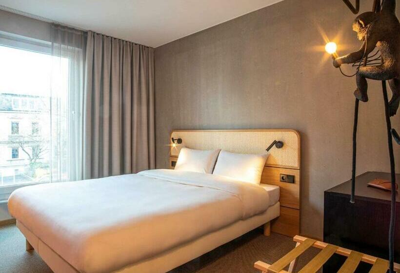 בית מלון כפרי Ibis Styles Bayreuth