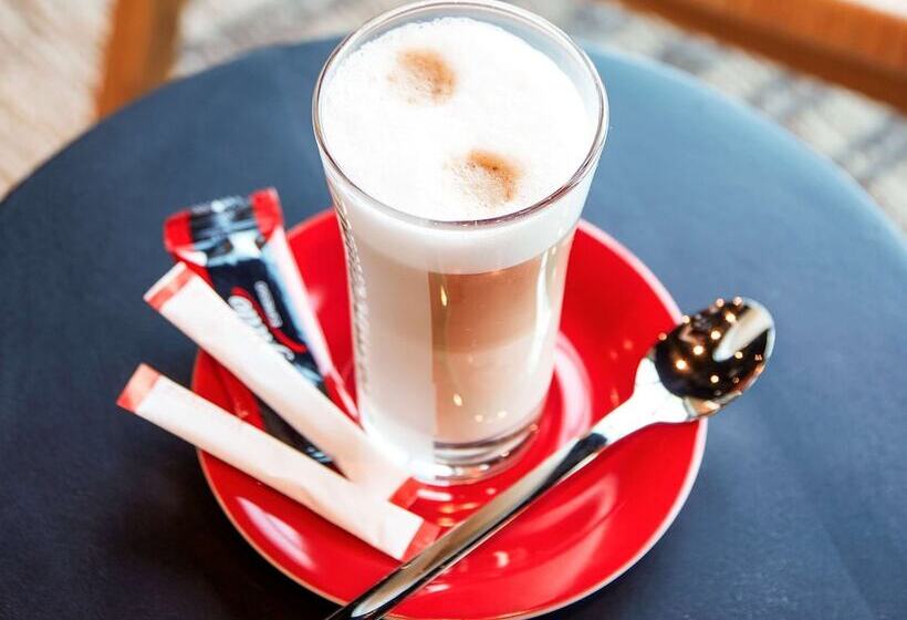 בית מלון כפרי Ibis Styles Bayreuth