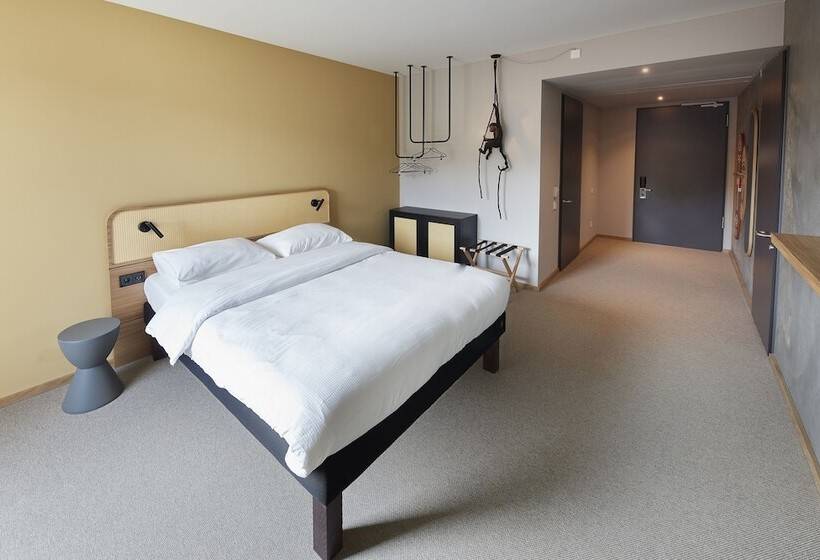 בית מלון כפרי Ibis Styles Bayreuth