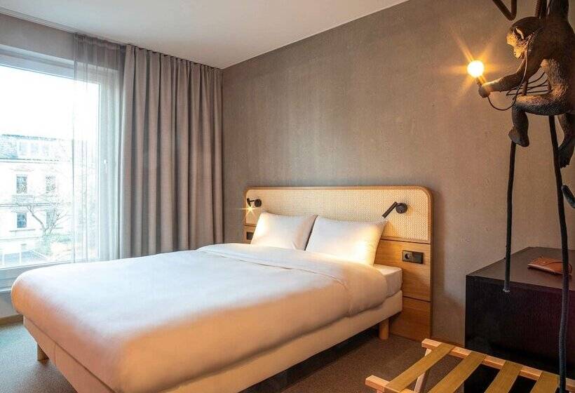 בית מלון כפרי Ibis Styles Bayreuth