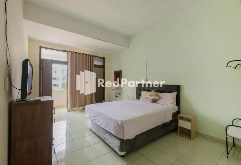 Hotelli Pondok Cahaya Panorama Mitra Reddoorz