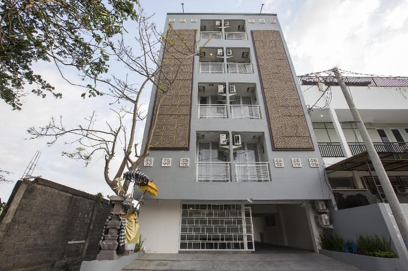 호텔 Boutique Residence Kuta Managed By The Sun Boutique