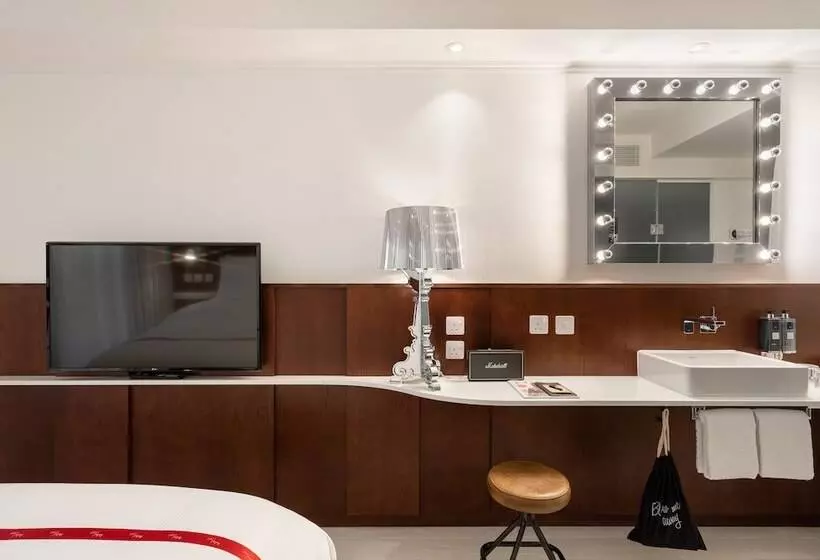 Ruby Lucy Hotel London