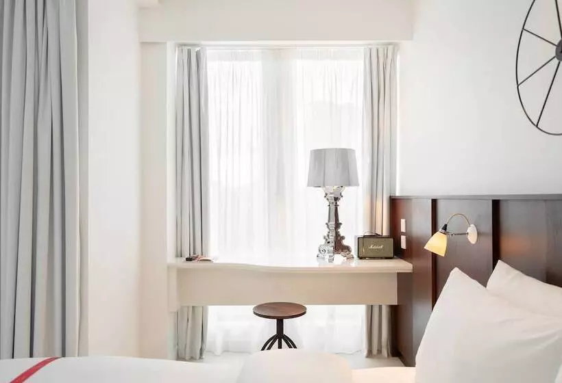 Ruby Lucy Hotel London