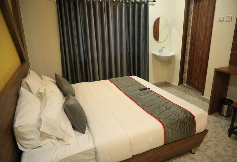 The K11 Hotels   T Nagar