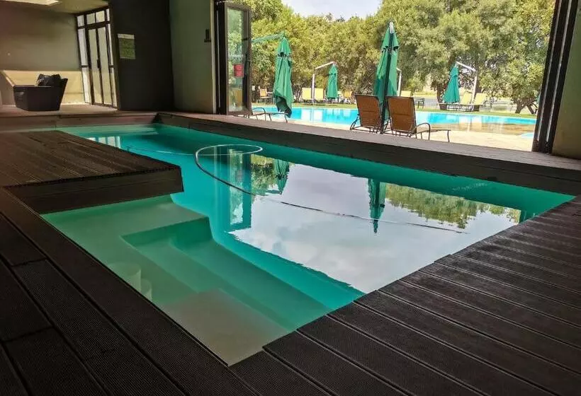 ホテル Umuzi Lodge