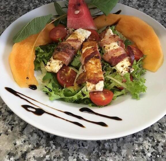 فندق Wagner Vendégudvar Panzió