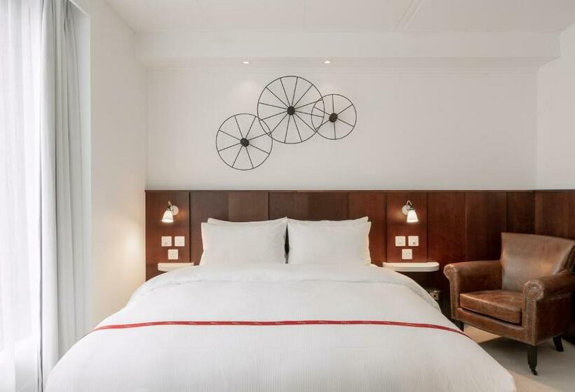 Ruby Lucy Hotel London