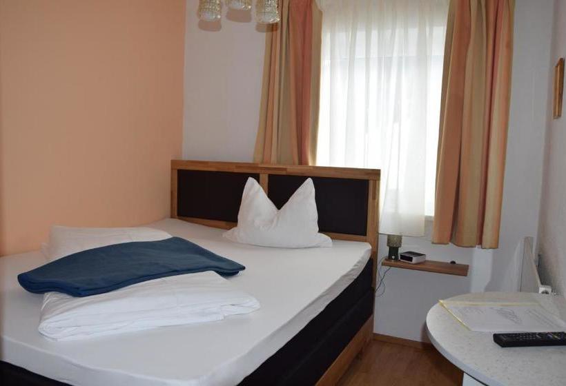 بنسيون Alpengasthof Eichtbauer