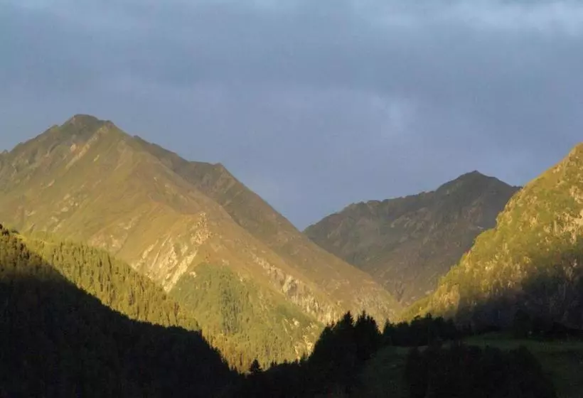 ペンション Gastehaus Alpenruh