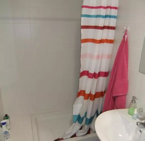 پانسیون Hostal Residencia Goya