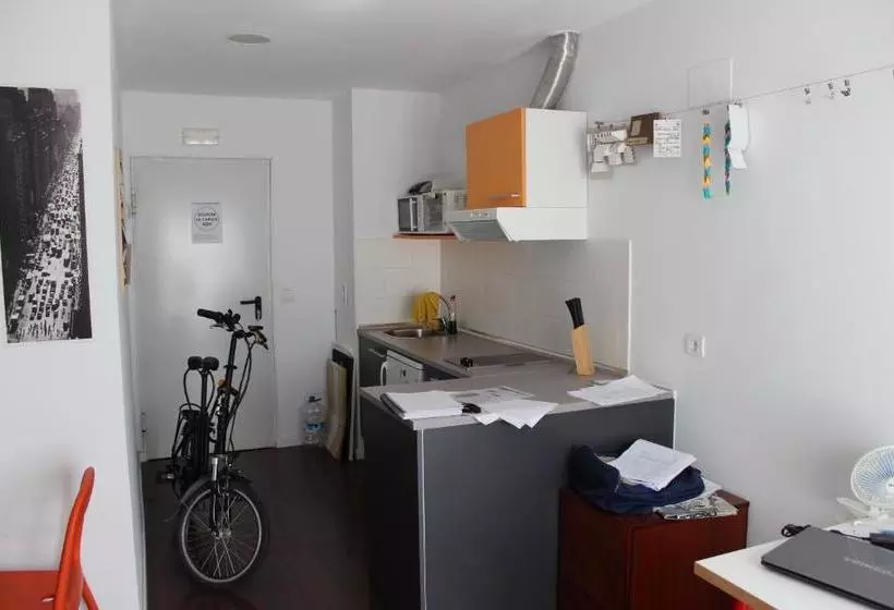 پانسیون Hostal Residencia Goya