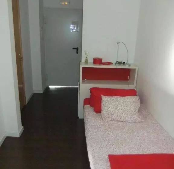 پانسیون Hostal Residencia Goya