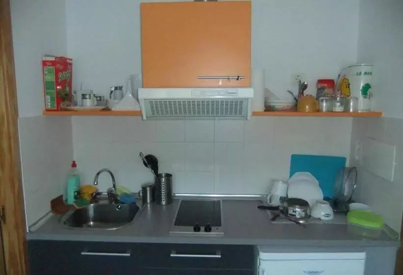 پانسیون Hostal Residencia Goya