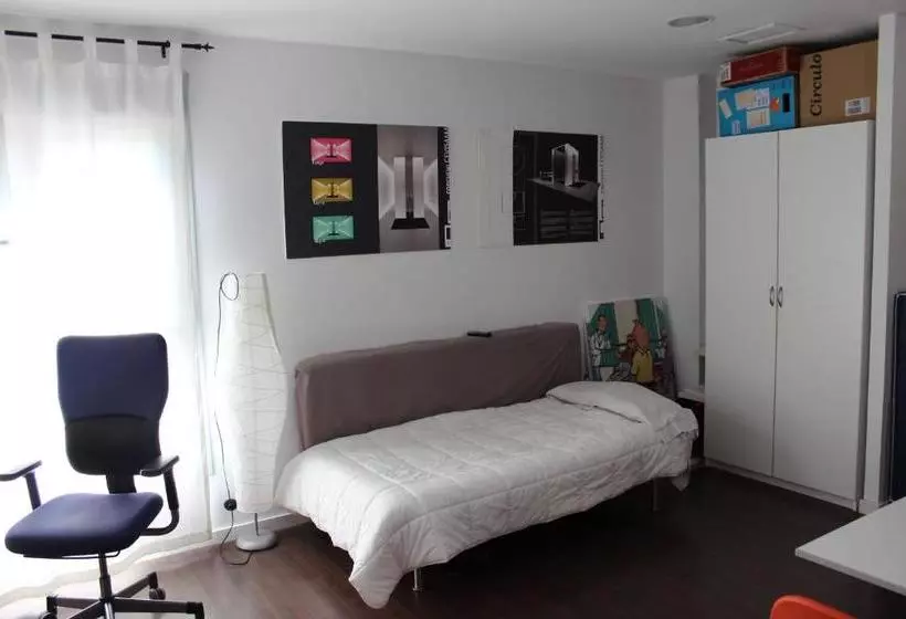 پانسیون Hostal Residencia Goya