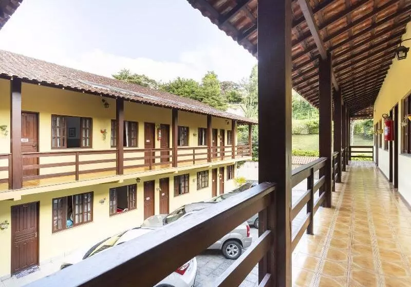 Majatalo Pousada Recanto Do Alto