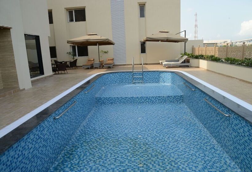 هتل Lords Inn Jamnagar -Motikhavdi