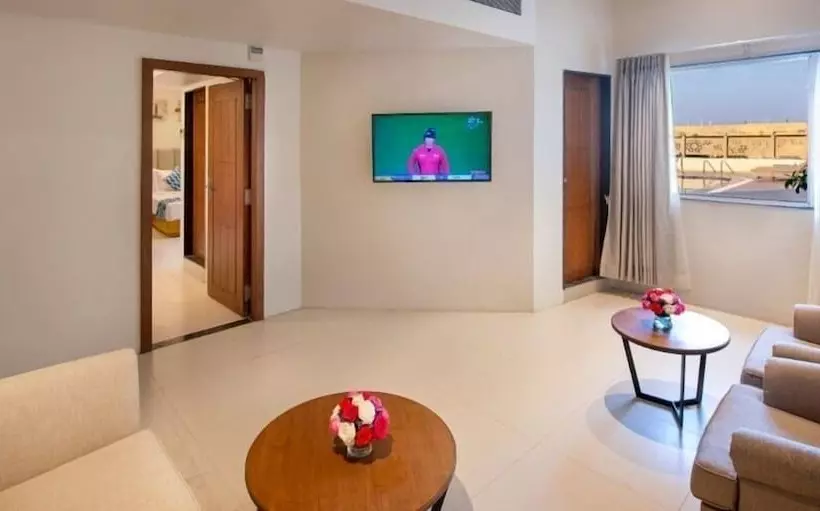 Hotelli Lords Inn Jamnagar -Motikhavdi