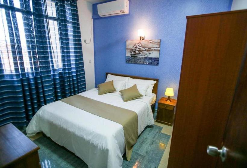 Hotel Maple Tree Residencies